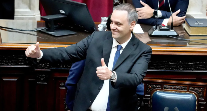 Causa Manuel Adorni: la Justicia detect&oacute; movimientos con criptomonedas y analiza su patrimonio digital