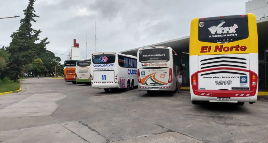 El ministro Gustavo Puccini gestiona ante Naci&oacute;n la urgente regularizaci&oacute;n de las transferencias de recursos al transporte interurbano