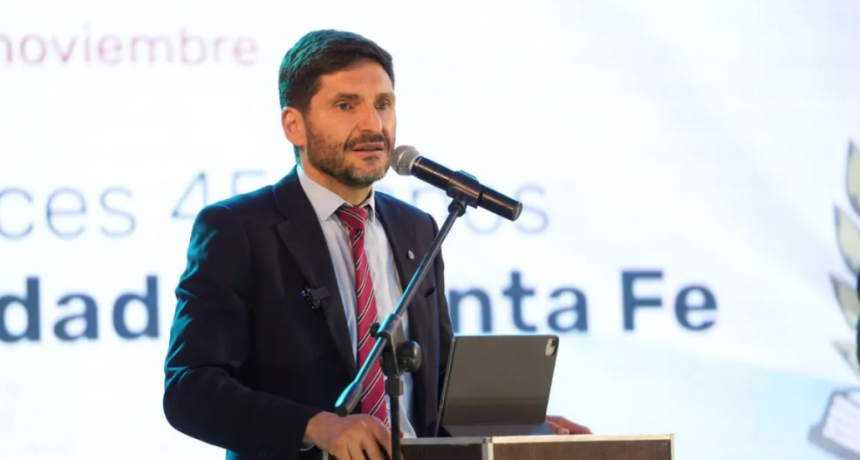 Maximiliano Pullaro confirmó que va a recomponer los salarios de los empleados públicos de Santa Fe