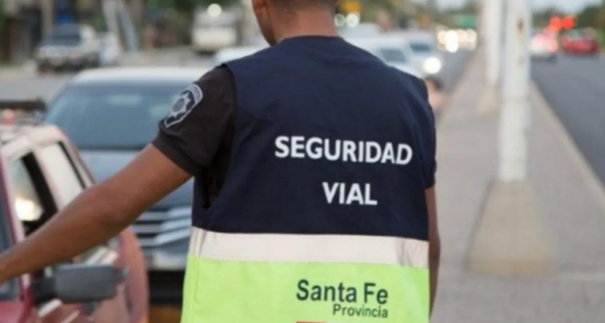 Los Zapallos: detuvieron a tres policías de Seguridad Vial por el cobro de una coima en un control sobre la ruta 1