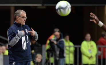 Bielsa podr&iacute;a convertirse en el entrenador de Australia
