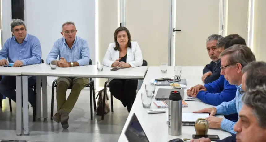 Santa Fe espera $900 millones para atender la emergencia por la sequía