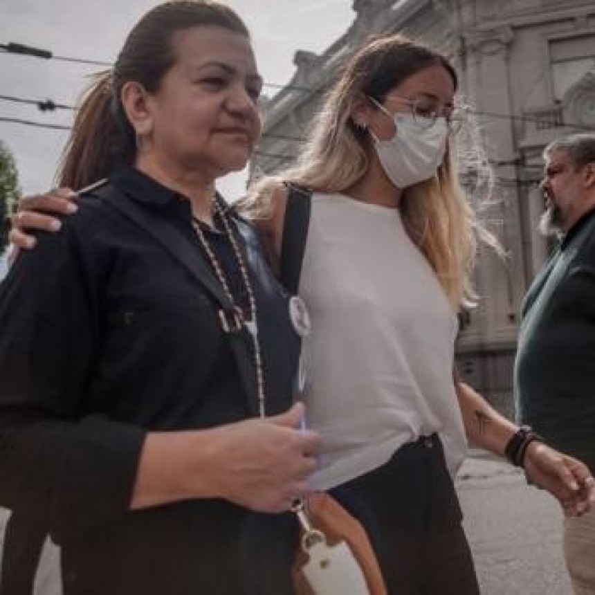 La mamá de Baez Sosa se descompensó en la segunda jornada del juicio por el crimen de su hijo