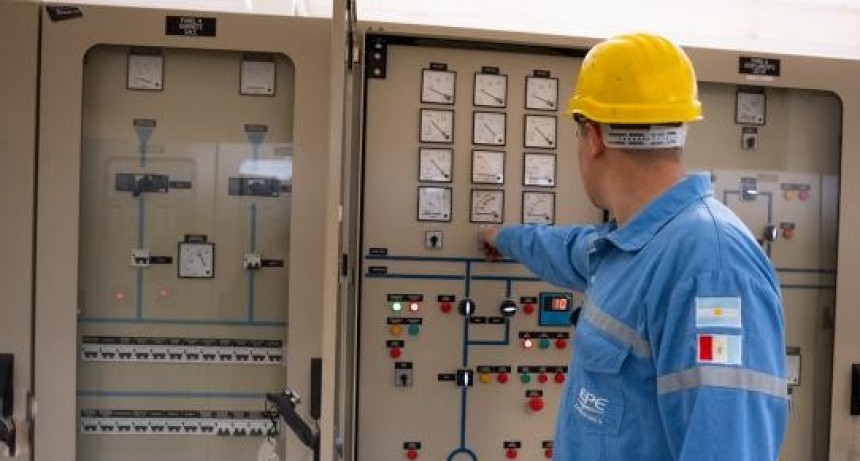 Ola de calor: la EPE monitorea el sistema provincial que demandó esta tarde más de 2.550 MW
