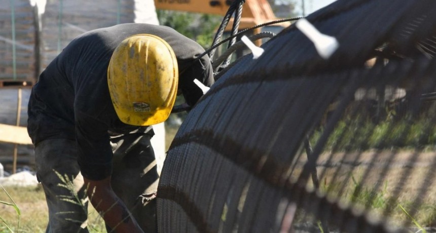 Los pases a planta en la mira tras la suspensión de planes sociales en Santa Fe