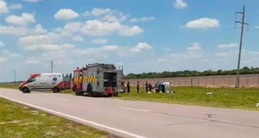 Quimilí: una mujer murió tras protagonizar un violento vuelco con su familia sobre Ruta 89