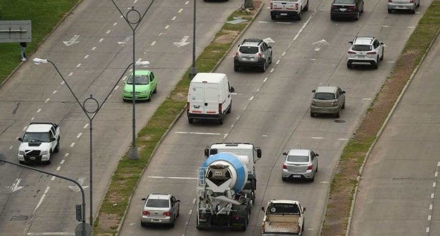 Cuánto aumentó la revisión técnica vehicular en Santa Fe y por qué