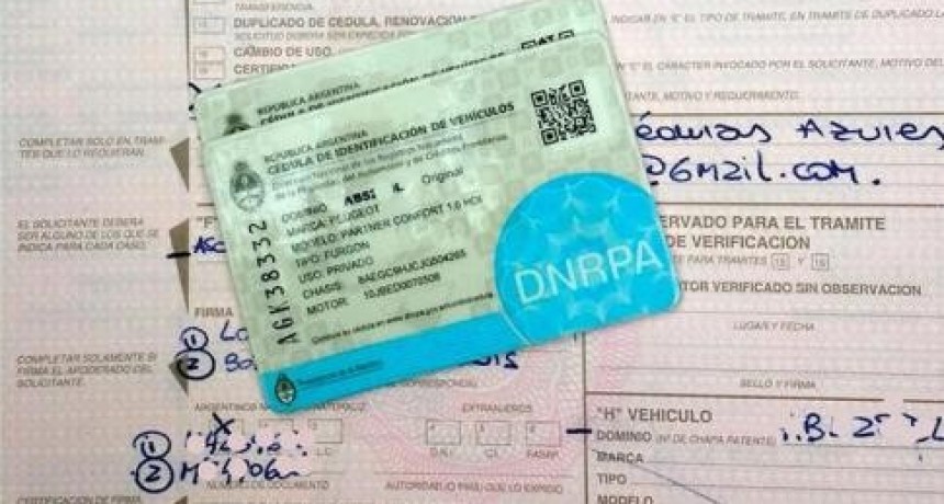 El Colegio de Mandatarios de Santa Fe reportó aumentos del 180% para cédulas, tarjetas verde y azul, patentes, y otros trámites