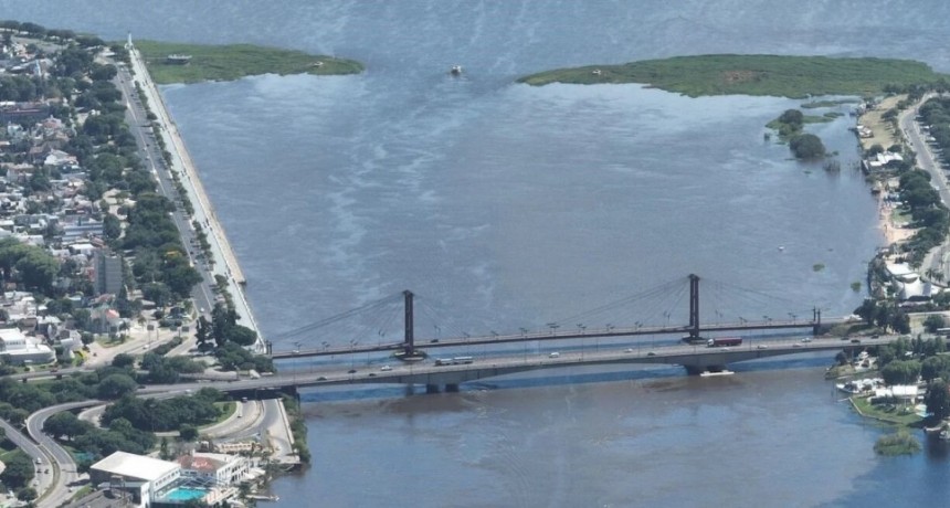 En un mes el río Paraná bajó un metro en Santa Fe y continuará con esta tendencia