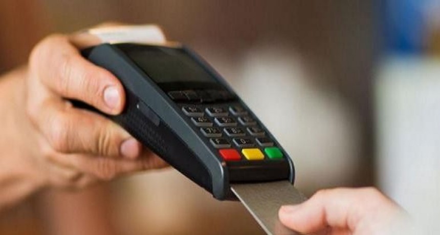 El nuevo plan Cuota Simple contemplará compras en tres y seis cuotas con una tasa anual del 85%: no incluirá al rubro de la construcción 