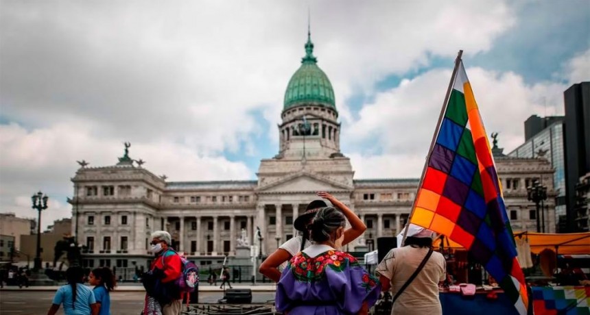 Ley de Tierras: la Justicia suspendió la derogación prevista en el DNU de Javier Milei