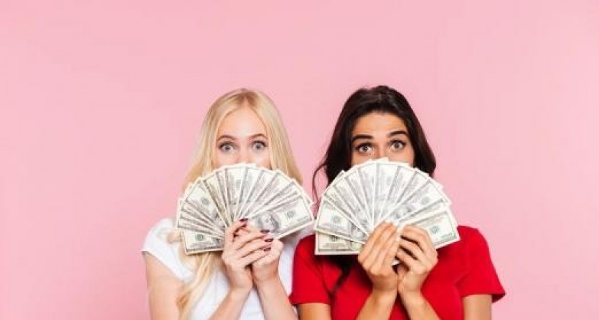 Los adolescentes podrán abrir una caja de ahorro en dólares