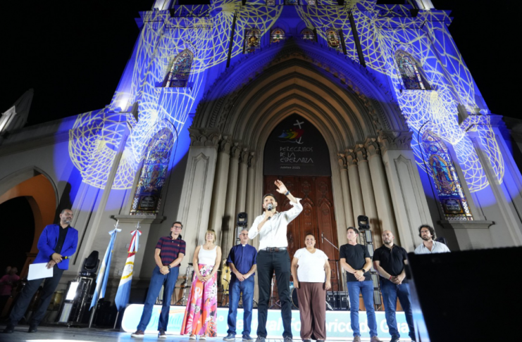 Pullaro participó de una intensa agenda cultural con festivales en Santa Fe, Progreso y Barrancas