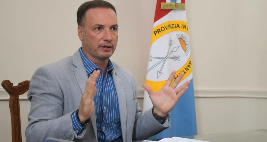 Enrico: "La emisi&oacute;n de bonos externos nos garantiza agilidad en la obra p&uacute;blica"