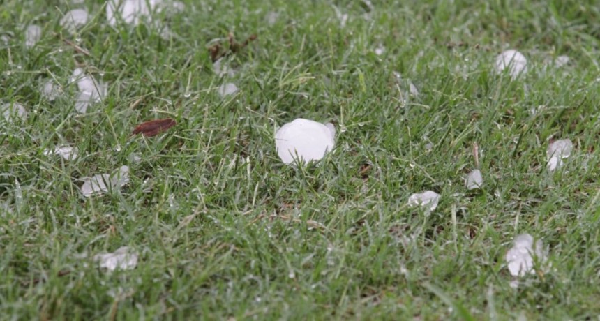 Alerta por tormentas fuertes y granizo: ocho provincias bajo advertencia del SMN