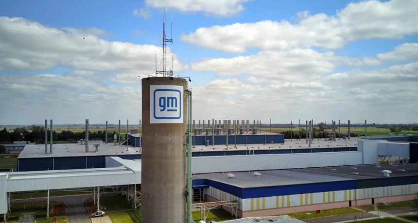 General Motors mantendr&aacute; parates mensuales en Santa Fe durante 2026 y pagar&aacute; el 75% del salario