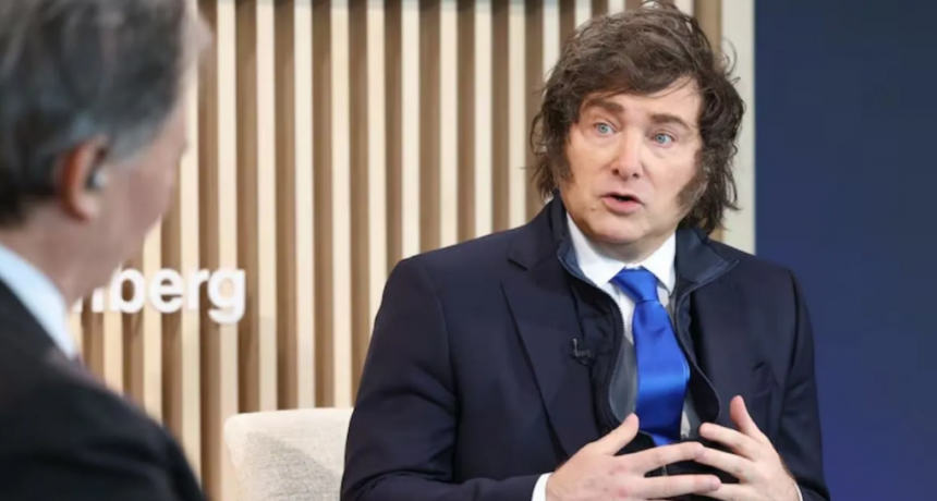 D&oacute;lar y bandas cambiarias: Javier Milei explic&oacute; qu&eacute; tiene que pasar para que el tipo de cambio flote libremente