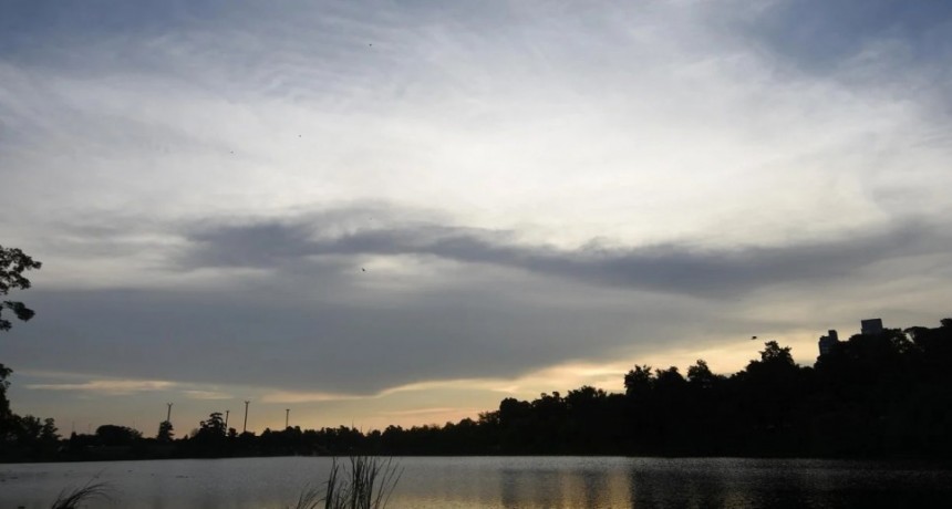 Alertas por calor extremo y tormentas para la provincia de Santa Fe: qué departamentos abarcan