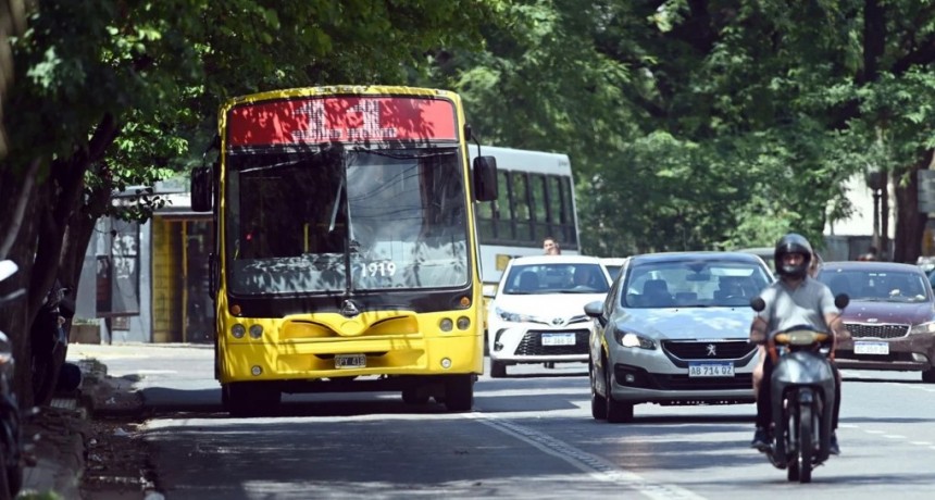 Pullaro frente a los recortes: 