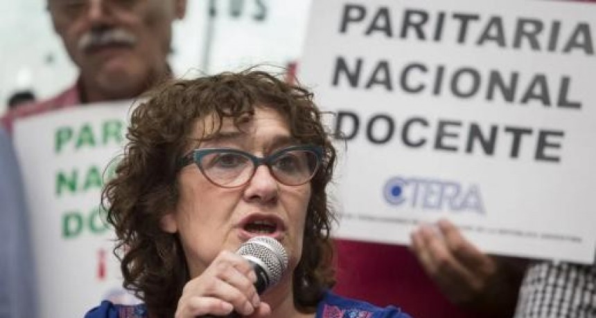 Docentes: CTERA solicita la apertura de paritarias y advierte que 