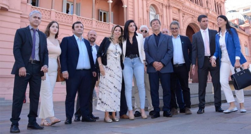 Milei redobla la embestida contra los gobernadores y no descarta más recortes de fondos