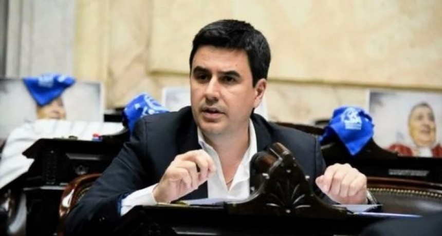 “La eliminación de las Paso solo le sirve a Javier Milei”