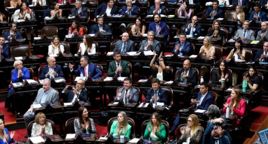 Ficha limpia: esa manía de hablarse encima por una ley que tal vez nunca rija