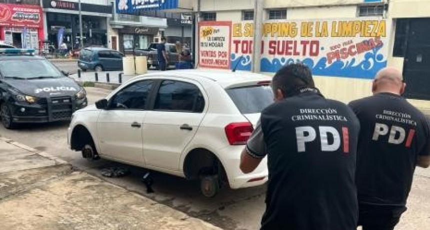 Santa Fe: Le robaron el auto, pero lo encontró a tres cuadras sin ruedas