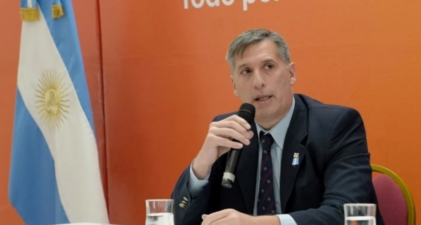 Olivares remarc&oacute; que Santa Fe apuesta a la baja de carga impositiva para pymes