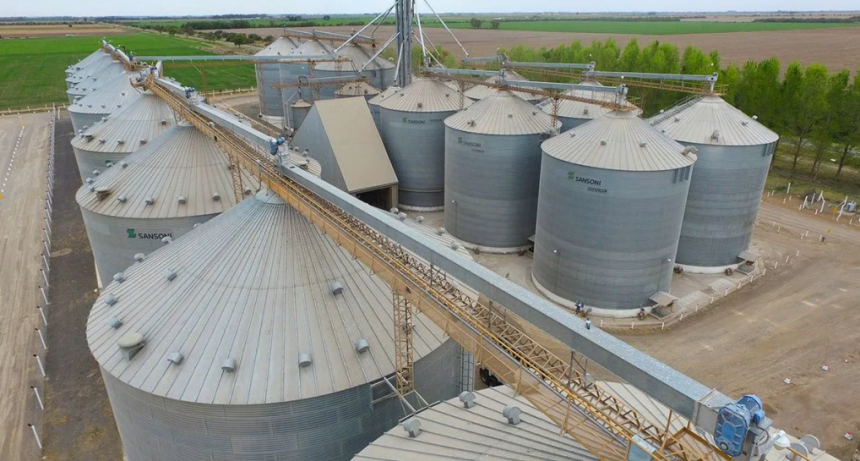 Acopiadores denuncian una maniobra &laquo;inviable, ofensiva, innecesaria e ilegal&raquo; de exportadores