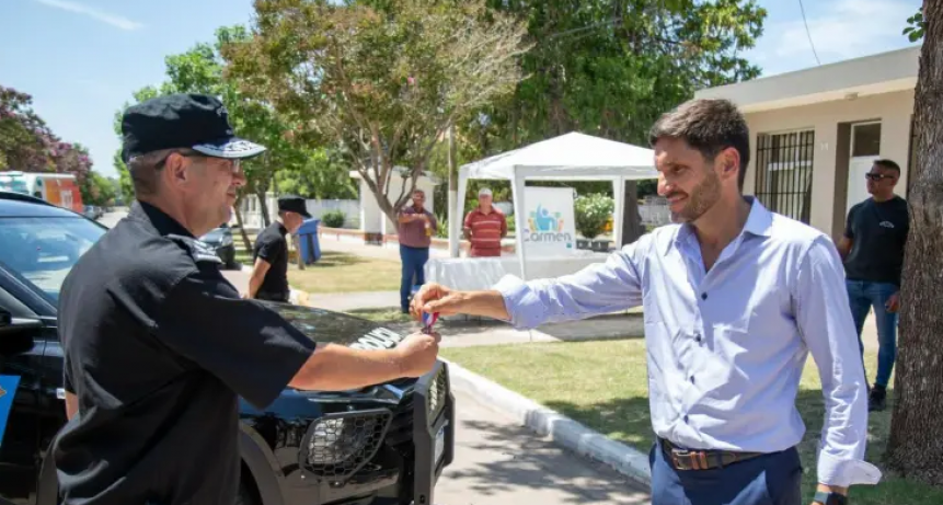 Pullaro: &ldquo;Se tiene que terminar la mirada garantista que tiene a los violentos y delincuentes como v&iacute;ctimas"