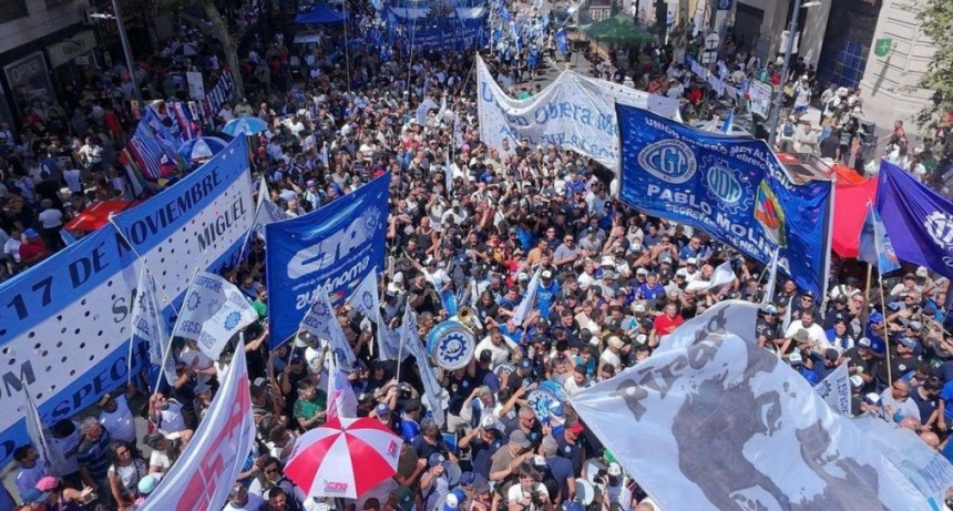 Reforma laboral: el Gobierno descontar&aacute; el d&iacute;a a estatales que adhieran al paro