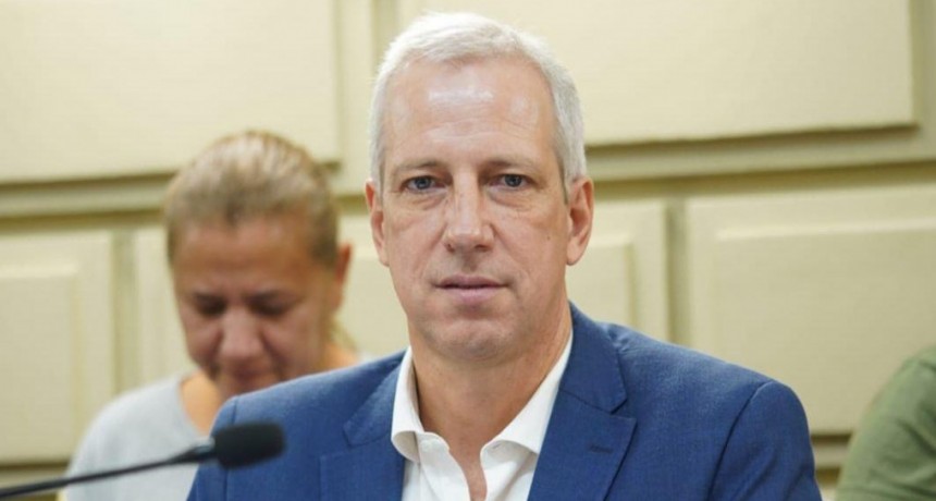 Ruta 11: Scarpin present&oacute; pruebas ante la Justicia y pidi&oacute; obras urgentes