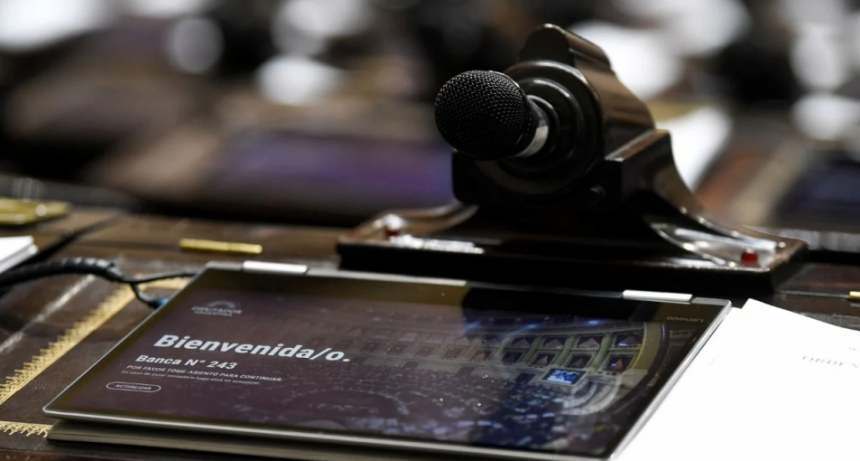 Diputados debate este jueves la reforma laboral sin el art&iacute;culo de licencias por enfermedad