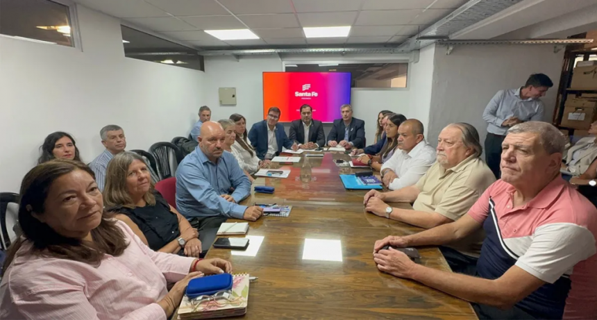 Paritaria docente: el gobierno ofreci&oacute; lo mismo que a ATE y UPCN m&aacute;s un extra por capacitaci&oacute;n y los gremios dijeron que es "insuficiente"