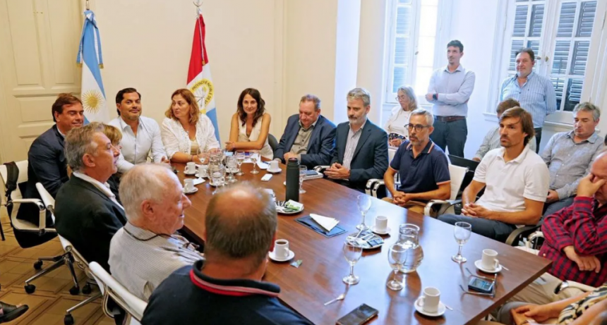 Paritaria de Salud: adem&aacute;s del 12,5% de incremento hasta junio, Provincia plante&oacute; un 50% de aumento en el asistencial hospitalario para todos los profesionales