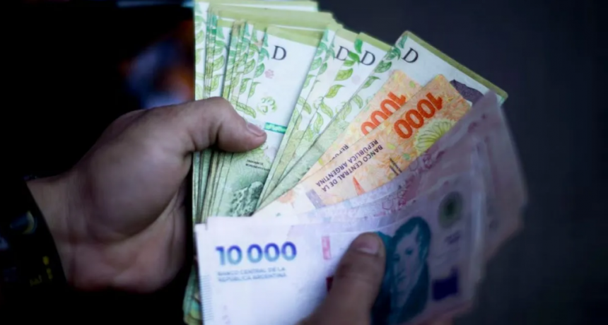 La econom&iacute;a creci&oacute; en diciembre y cerr&oacute; 2025 con un alza del 4,4%, tras dos a&ntilde;os en ca&iacute;da