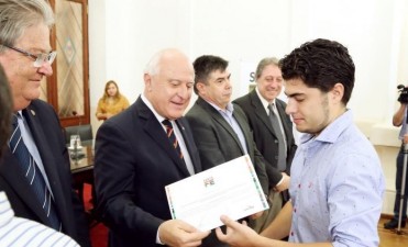 La provincia financiar&aacute; proyectos de ciencia, tecnolog&iacute;a e innovaci&oacute;n por $ 51 millones