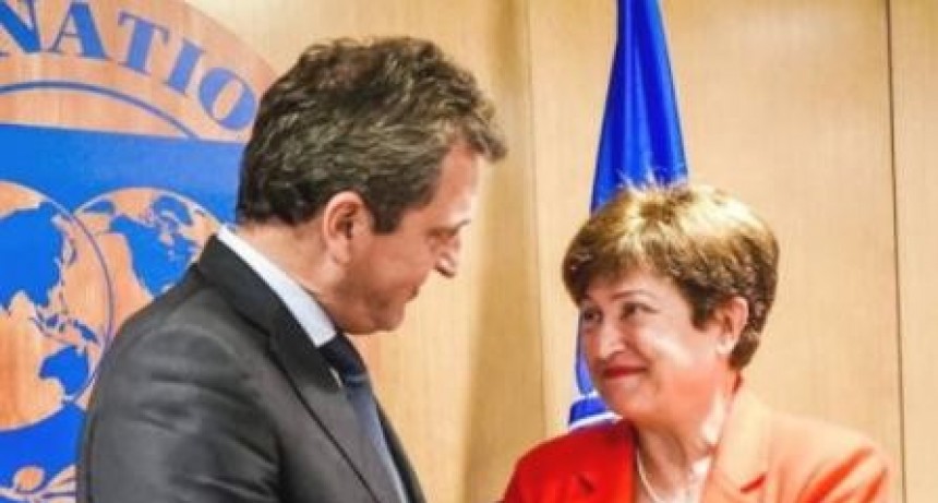 El FMI acord&oacute; con la Argentina para desembolsar 5.200 millones de d&oacute;lares