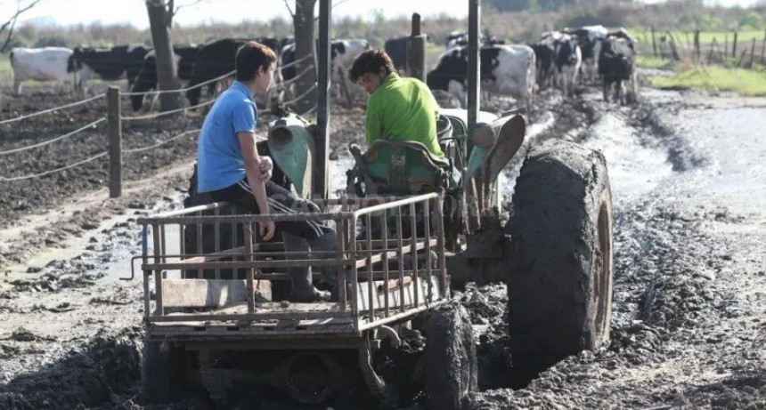 Jornada de capacitación en riesgos, producción y sustentabilidad del agro
