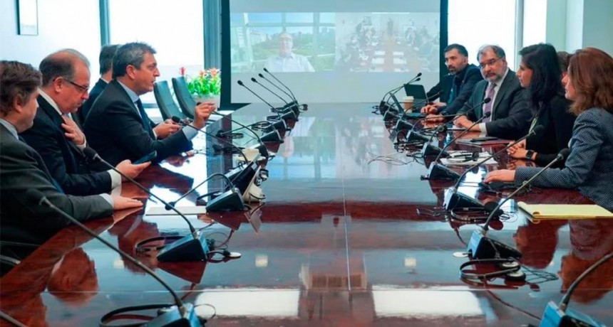 Sergio Massa mantuvo una reunión clave con el FMI y se encamina el aval final a la revisión del 2022