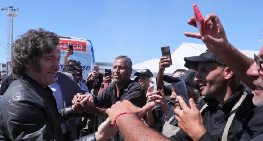 Las buenas cosechas y el pedido de los gobernadores no mueven a Javier Milei de su 