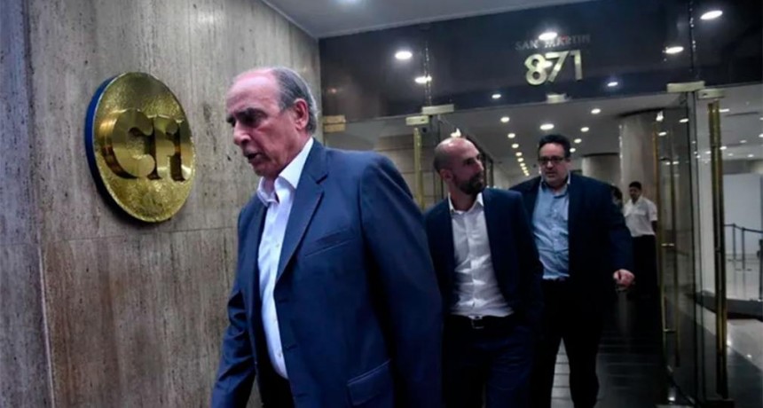 El Poder Ejecutivo adelantó el nuevo borrador de la ley ómnibus a los gobernadores