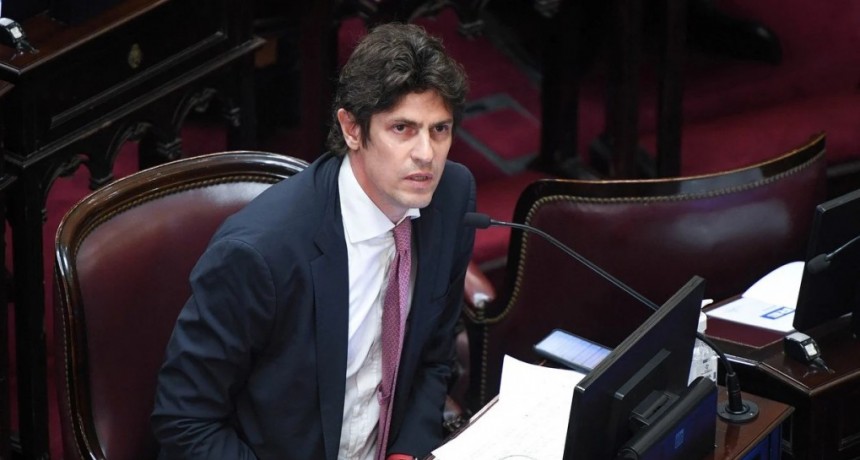 Cuatro gobernadores y dos presidentes de bloque se despegaron de Lousteau por el rechazo al DNU