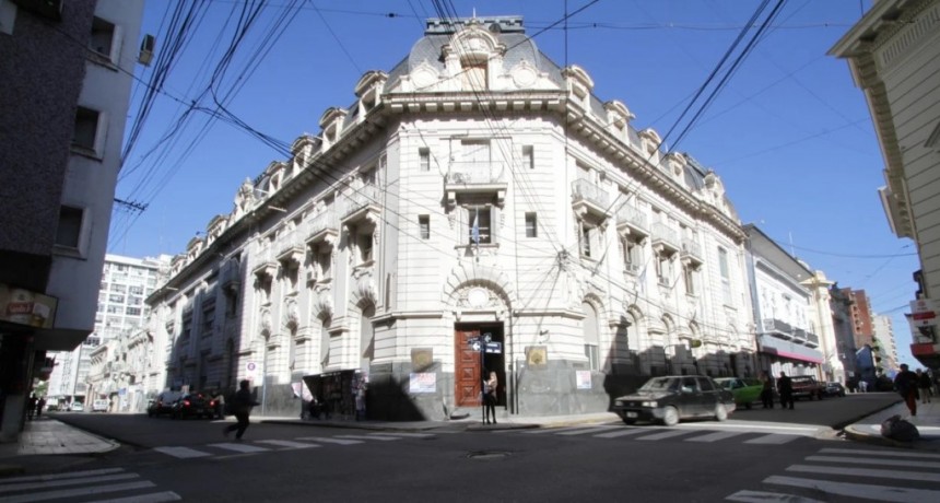 Dos hombres fueron condenados por estafar a clientes de una entidad bancaria 