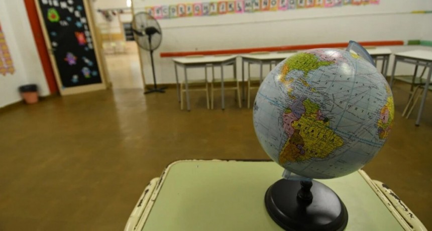 Scaglia criticó los paros docentes: 