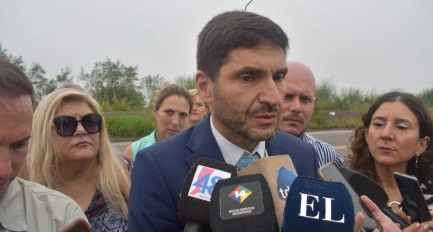 Pullaro sobre el paro docente: 