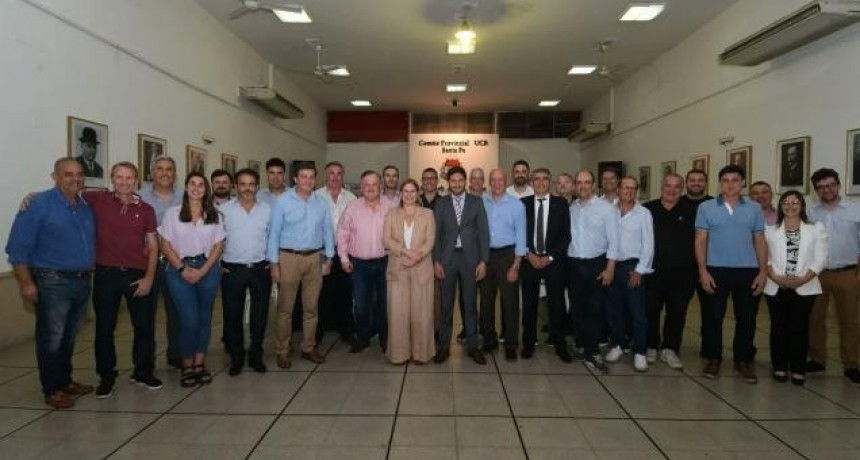 Con Pullaro y Scaglia presentes, el Frente Unidos analizó los primeros 100 días de gestión provincial