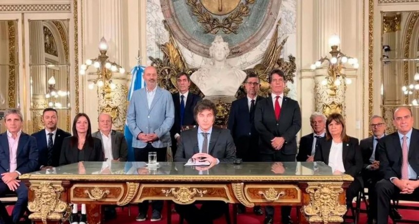 El Gobierno confirmó que las jubilaciones se ajustarán por inflación y que en abril habrá un adicional del 12,5%