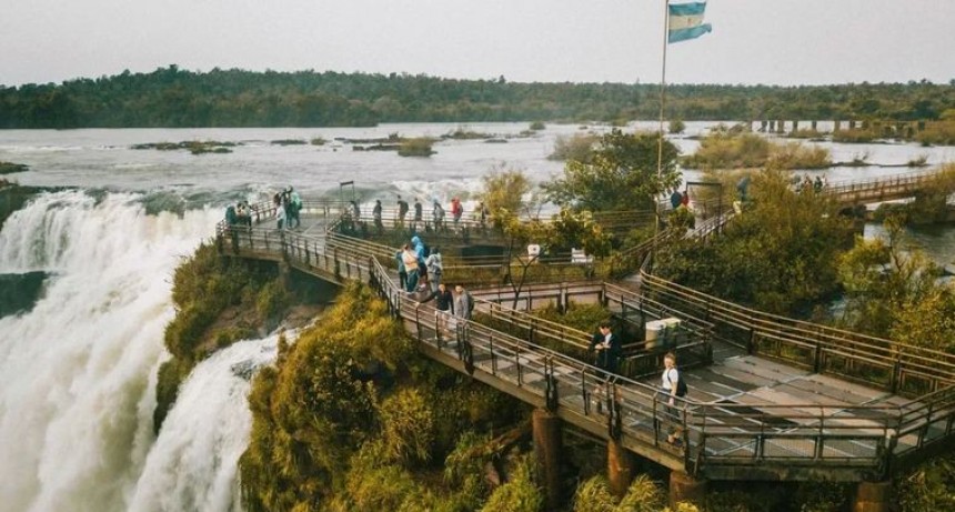 Iguazú lanzó su propio Previaje: cuándo estará disponible y cómo aprovecharlo